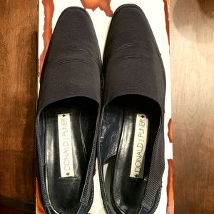 Donald J Pliner Eastpoint Navy Faille Mules 8 Narrow